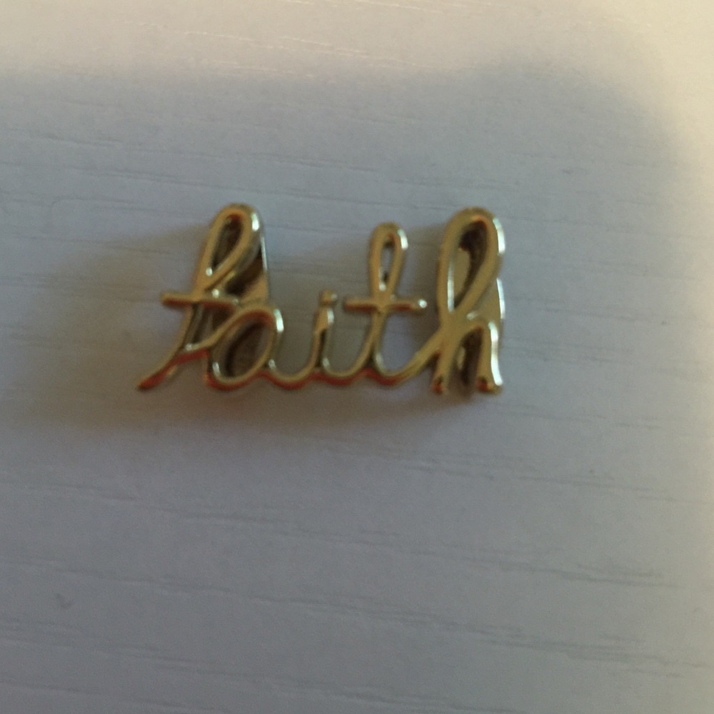 KEEP Collective Gold 'Faith' Script Charm